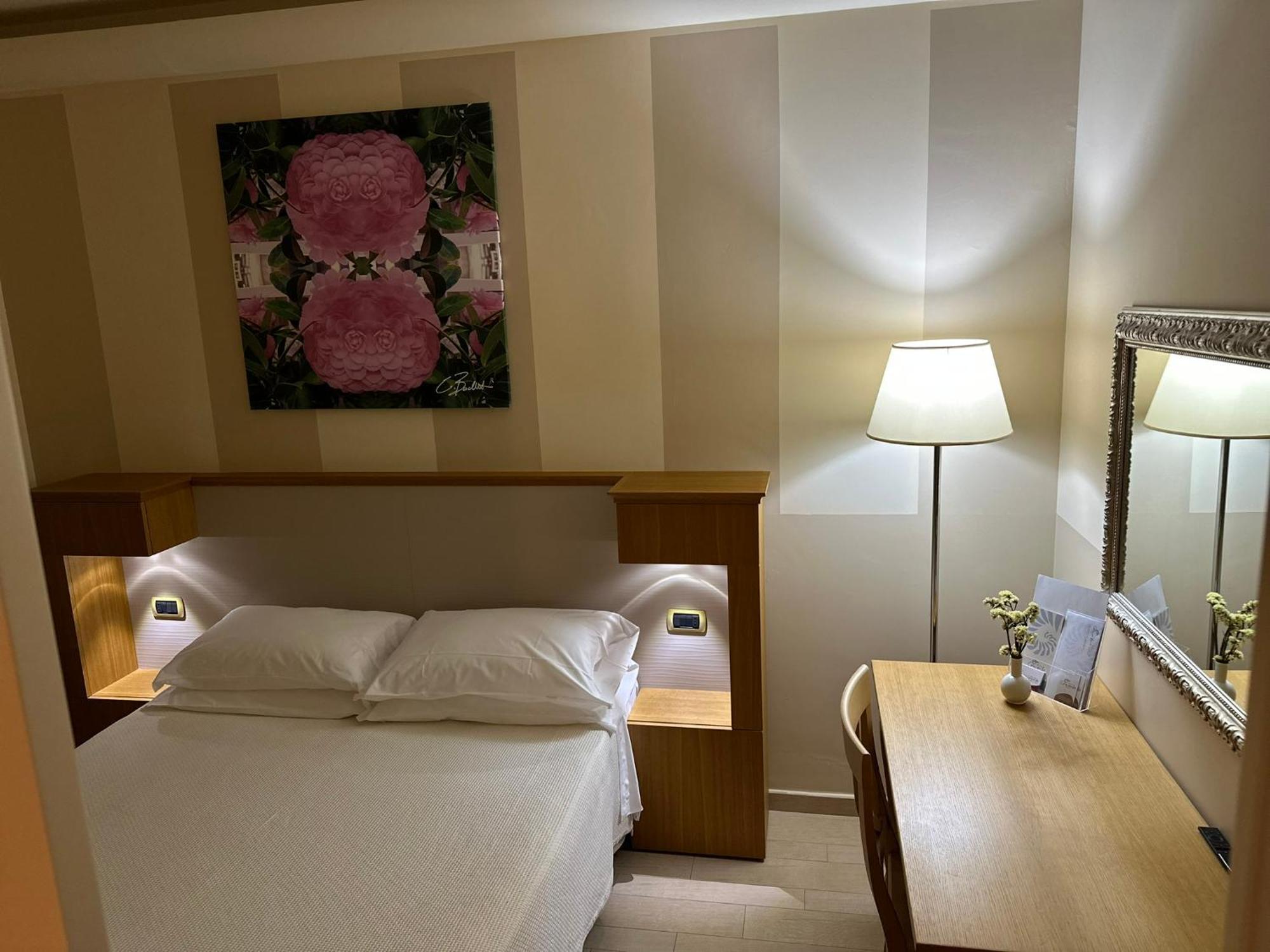 Aparthotel Relais Concorde Grottammare Exteriér fotografie