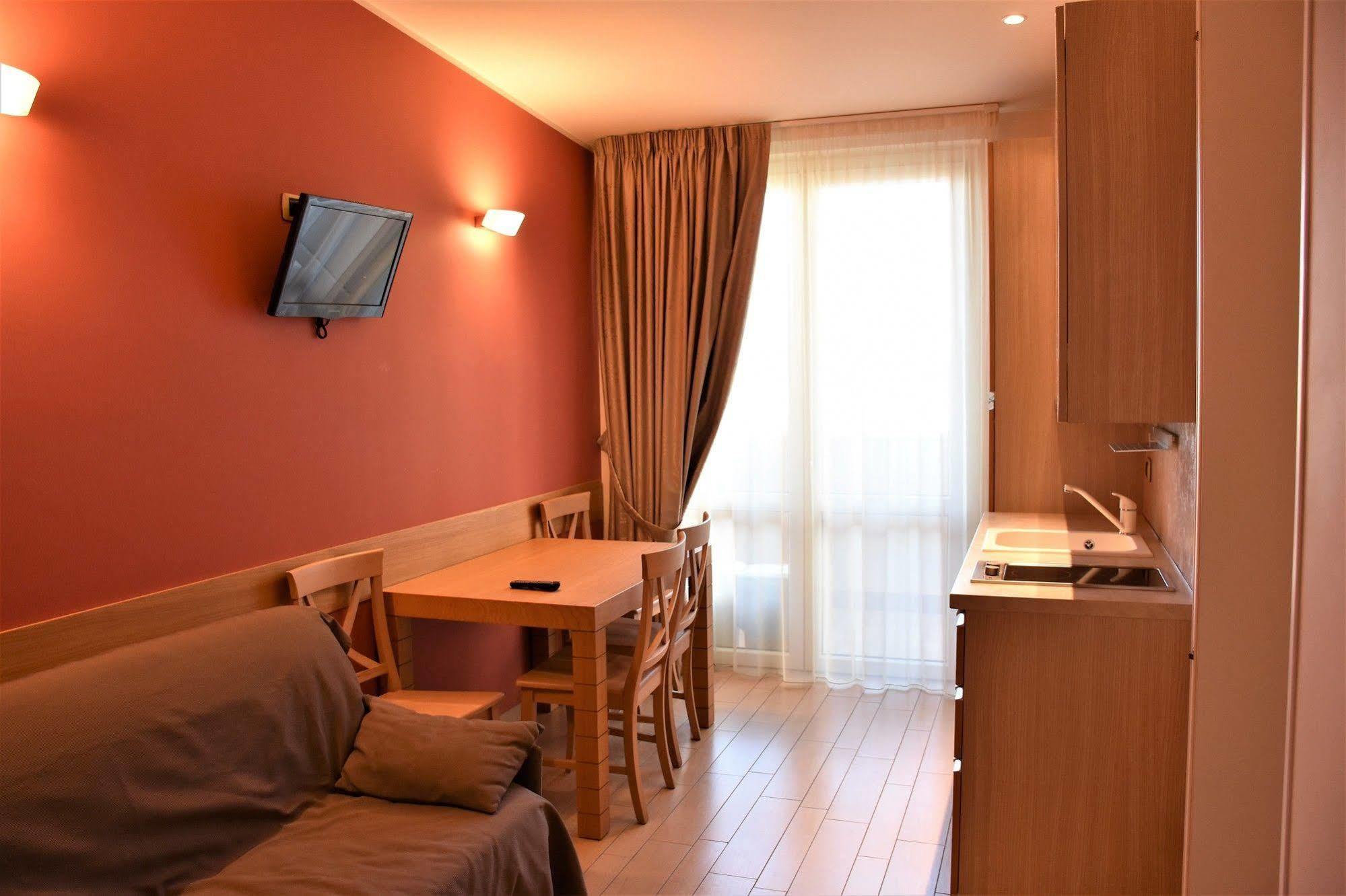 Aparthotel Relais Concorde Grottammare Exteriér fotografie